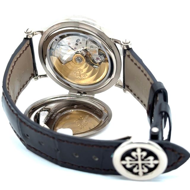 Patek Philippe Calatrava 5153G-012 Image 4